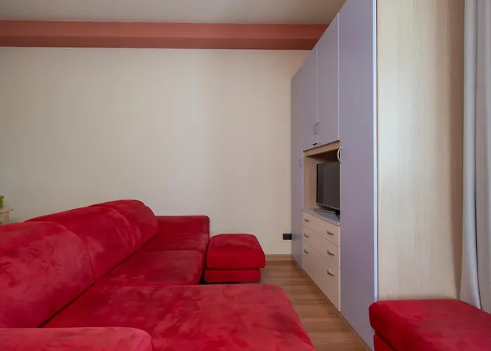 Appartamento Milano 27 *